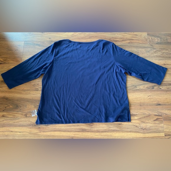 New, Never Worn Knit Shirt by Draper's & Damon's - Picture 5 of 5